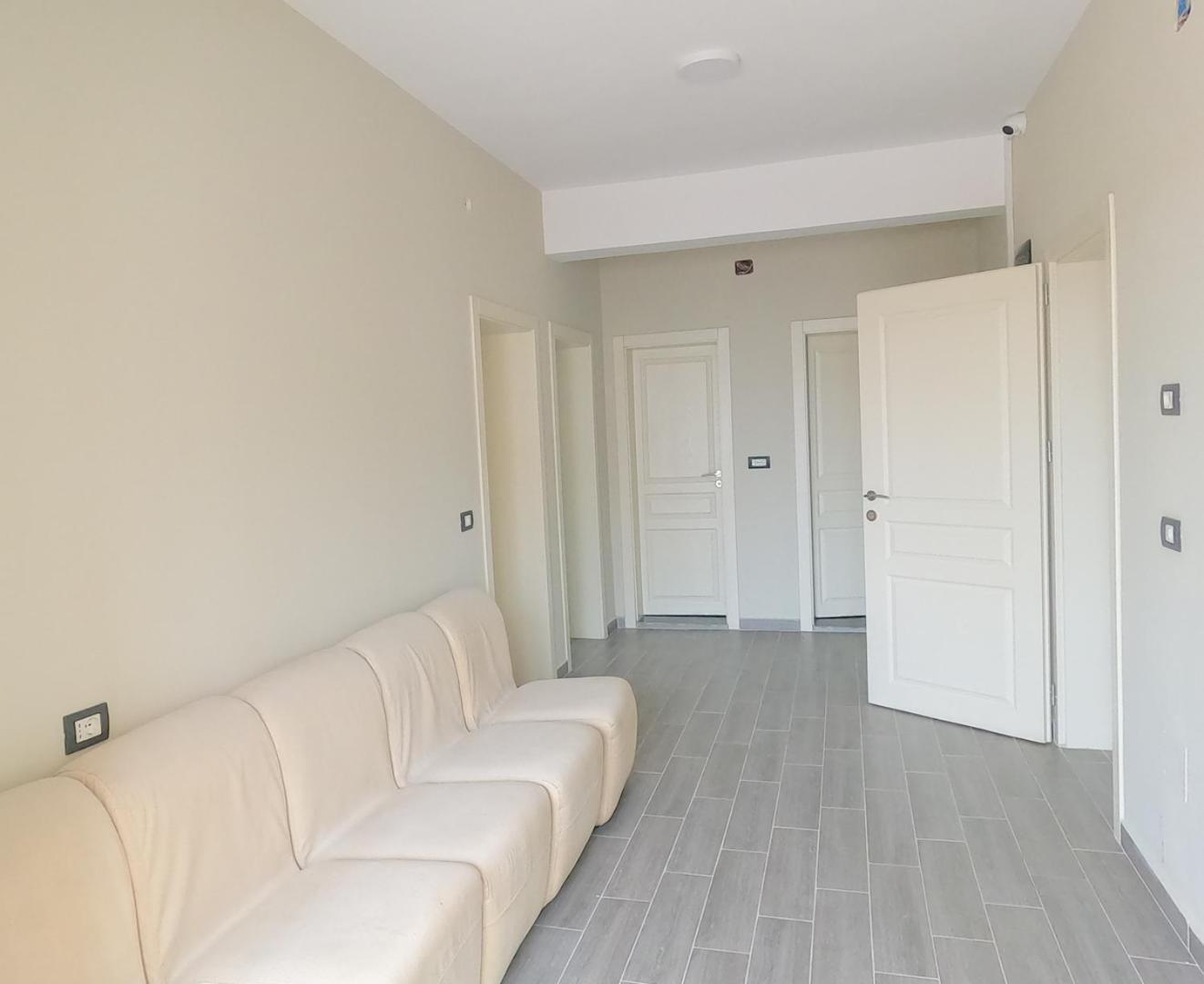 Klerichi Hotel Tiranë Eksteriør bilde